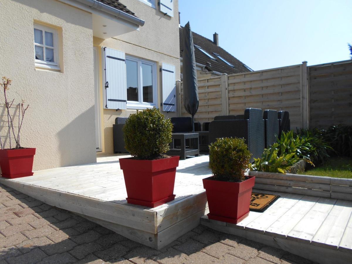 Gîte de Eric et Rose Bernières-sur-Mer Extérieur photo