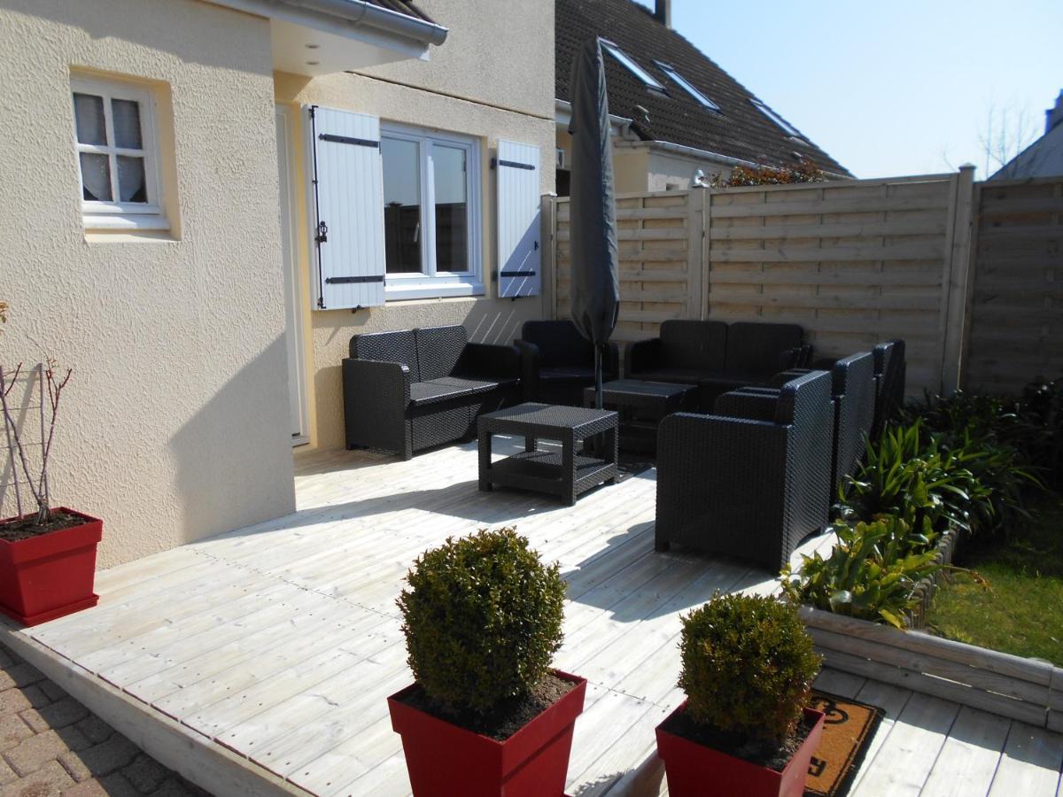 Gîte de Eric et Rose Bernières-sur-Mer Extérieur photo